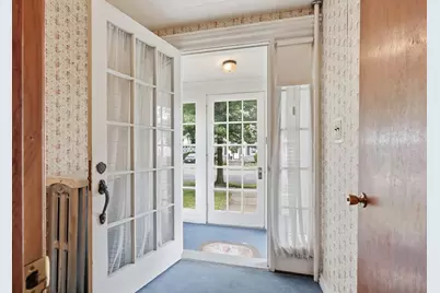 86 Main Street, Saugus, MA 01906 - Photo 9