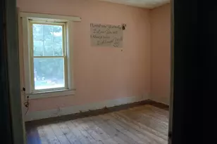 10 Aldrich St, Webster, MA 01570 - Photo 7