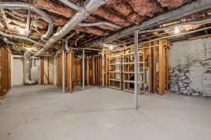 14 Wellington St, Arlington, MA 02476 - Photo 33
