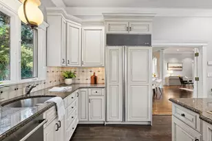 14 Wellington St, Arlington, MA 02476 - Photo 17