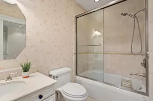14 Wellington St, Arlington, MA 02476 - Photo 27