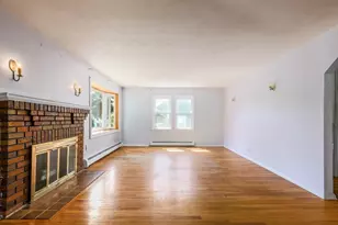 8 Knowles Rd, Worcester, MA 01602 - Photo 7
