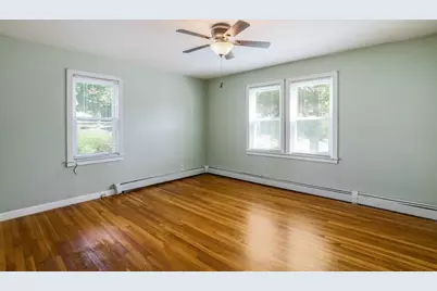 8 Knowles Rd, Worcester, MA 01602 - Photo 17