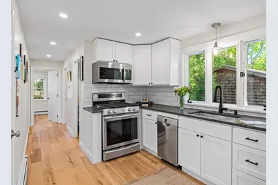 57 Overlook Rd, Marblehead, MA 01945 - Photo 9