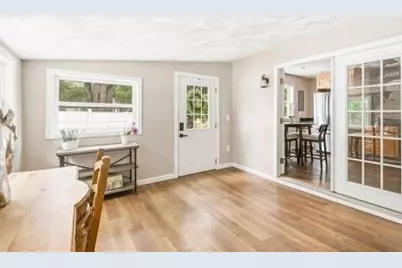 75 Linden St, Taunton, MA 02780 - Photo 3