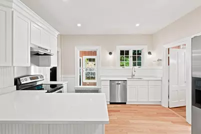179 Main St, Groveland, MA 01834 - Photo 5