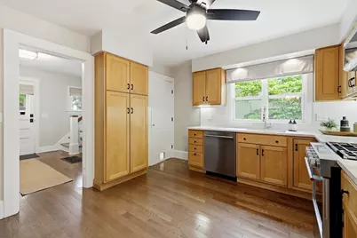 11 Plymouth Avenue, Northampton, MA 01062 - Photo 19