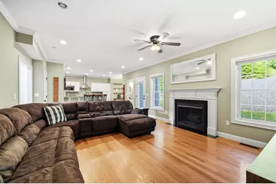 34 Bissonnette Cir, Southampton, MA 01073 - Photo 11