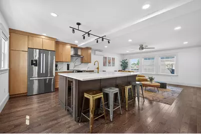 10 Osborne #B, Salem, MA 01970 - Photo 1