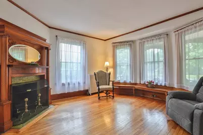 4 Trowbridge Rd, Worcester, MA 01609 - Photo 3