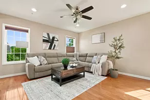 39 Frostpane Ln, Hopkinton, MA 01748 - Photo 5