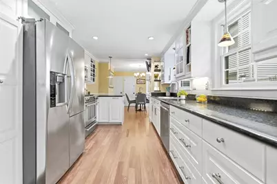 62 Pearl St, Boston, MA 02129 - Photo 7