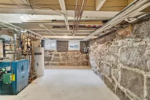62 Pearl St, Boston, MA 02129 - Photo 25