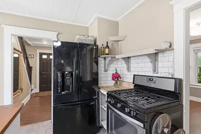 11 Furrow St, Westfield, MA 01085 - Photo 17