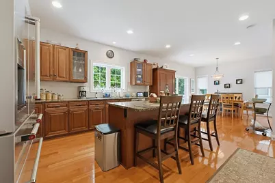 969 Old Connecticut Path, Framingham, MA 01701 - Photo 3