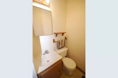 44-46 Middle St, Springfield, MA 01104 - Photo 9