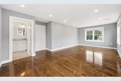 305 Lynn St, Malden, MA 02148 - Photo 13