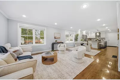 305 Lynn St, Malden, MA 02148 - Photo 9