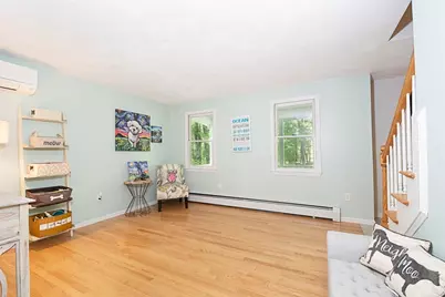 8 Upton St, Dunstable, MA 01827 - Photo 13
