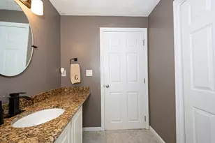 8 Upton St, Dunstable, MA 01827 - Photo 25
