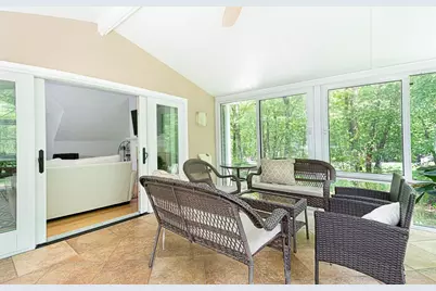 8 Upton St, Dunstable, MA 01827 - Photo 23
