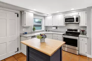387 Willow St, Mansfield, MA 02048 - Photo 7
