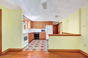 114 Glenellen Rd, Boston, MA 02132 - Photo 13