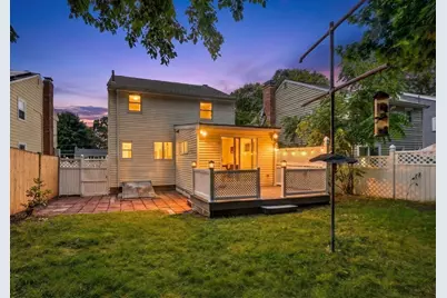 114 Glenellen Rd, Boston, MA 02132 - Photo 37