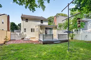 114 Glenellen Rd, Boston, MA 02132 - Photo 27