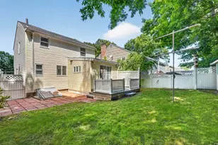 114 Glenellen Rd, Boston, MA 02132 - Photo 19