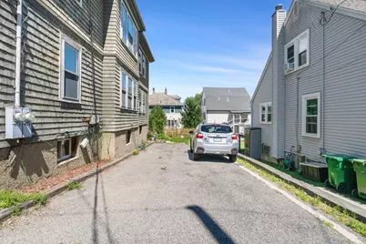 38-40 Pequossette St, Watertown, MA 02472 - Photo 31