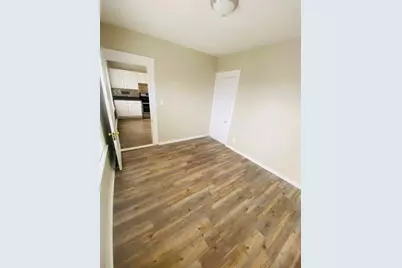 4 Holland Rd #2, Worcester, MA 01603 - Photo 9