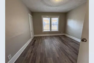 4 Holland Rd #3, Worcester, MA 01603 - Photo 9