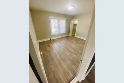 4 Holland Rd #2, Worcester, MA 01603 - Photo 15
