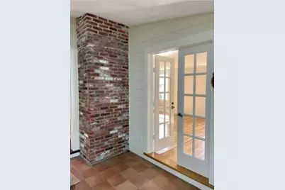 124 Pilgrim Rd, Wellesley, MA 02481 - Photo 11