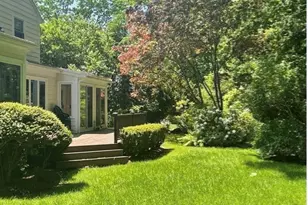 124 Pilgrim Rd, Wellesley, MA 02481 - Photo 23