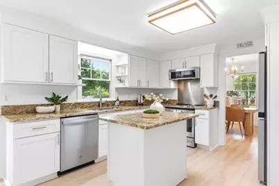 36 Ides Hill Ln, Attleboro, MA 02703 - Photo 9