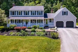 10 Willowdale Ct, Amesbury, MA 01913 - Photo 35