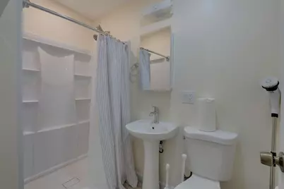 1 Glenwood St #2, Malden, MA 02145 - Photo 9