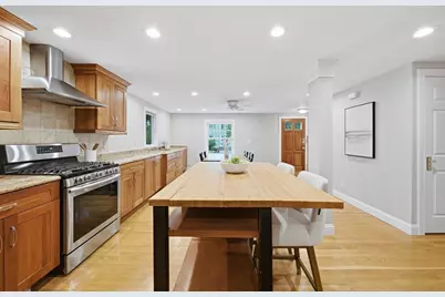 8 Brackett Ave, Stoneham, MA 02180 - Photo 15