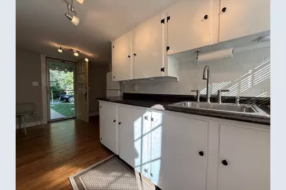 391 Bedford St #R, Concord, MA 01742 - Photo 3
