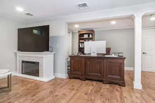 286 Linden St, Wellesley, MA 02482 - Photo 13