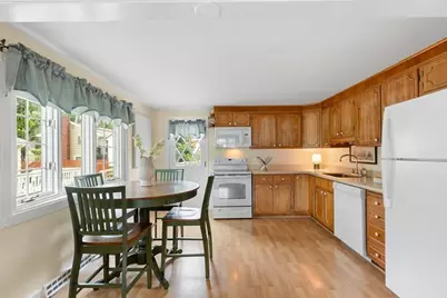4 Rossmore Rd, Lynnfield, MA 01940 - Photo 11