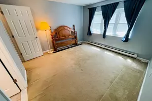 22 Maple Crest Cir, Holyoke, MA 01040 - Photo 19
