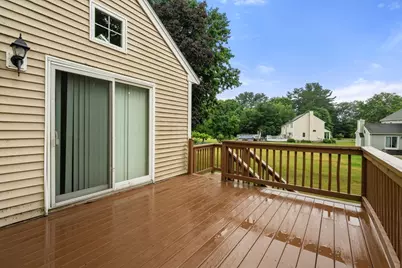 86 Oakland St, Stoughton, MA 02072 - Photo 7