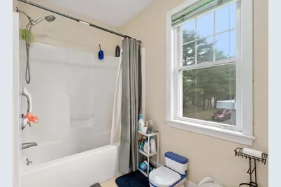 86 Oakland St, Stoughton, MA 02072 - Photo 15