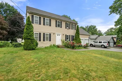 86 Oakland St, Stoughton, MA 02072 - Photo 3