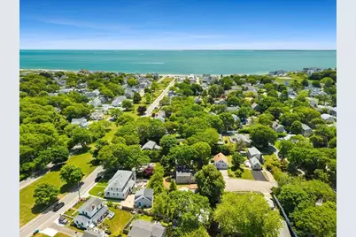 47 Little Rock Ave, Falmouth, MA 02540 - Photo 5