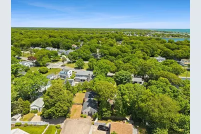 47 Little Rock Ave, Falmouth, MA 02540 - Photo 9