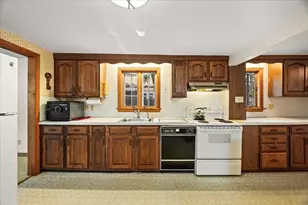 47 Little Rock Ave, Falmouth, MA 02540 - Photo 15
